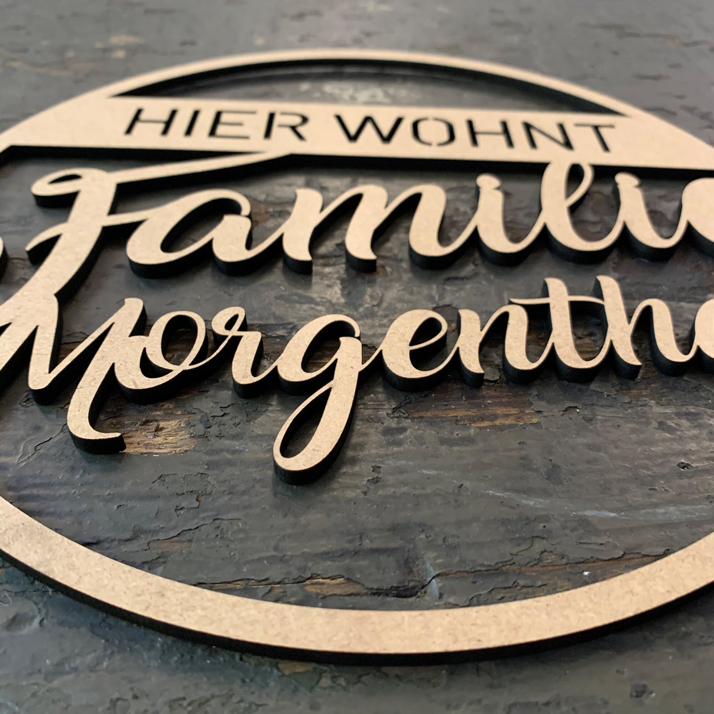 Türkranz, Fensterkranz, Familienschild, Familienname, rundes Türschild, Holzschild, personalisiert