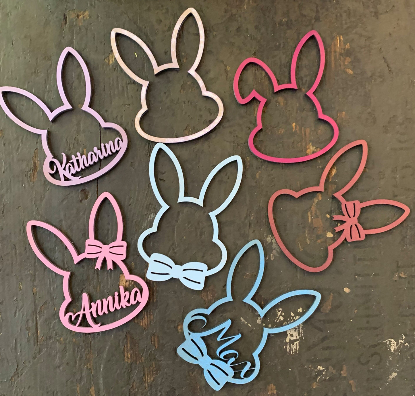 Oster Deko personalisiert | Geschenkanhänger | personalisierte Osterhasen Köpfe aus Holz