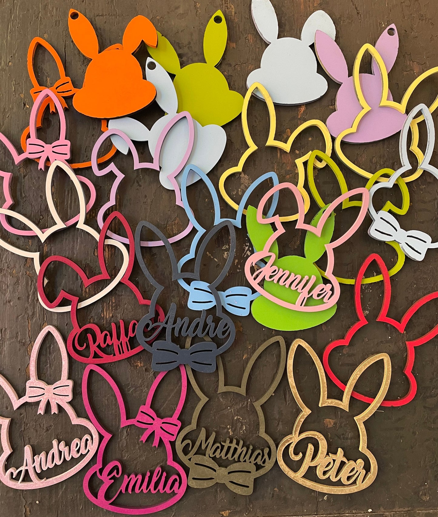 Oster Deko personalisiert | Geschenkanhänger | personalisierte Osterhasen Köpfe aus Holz