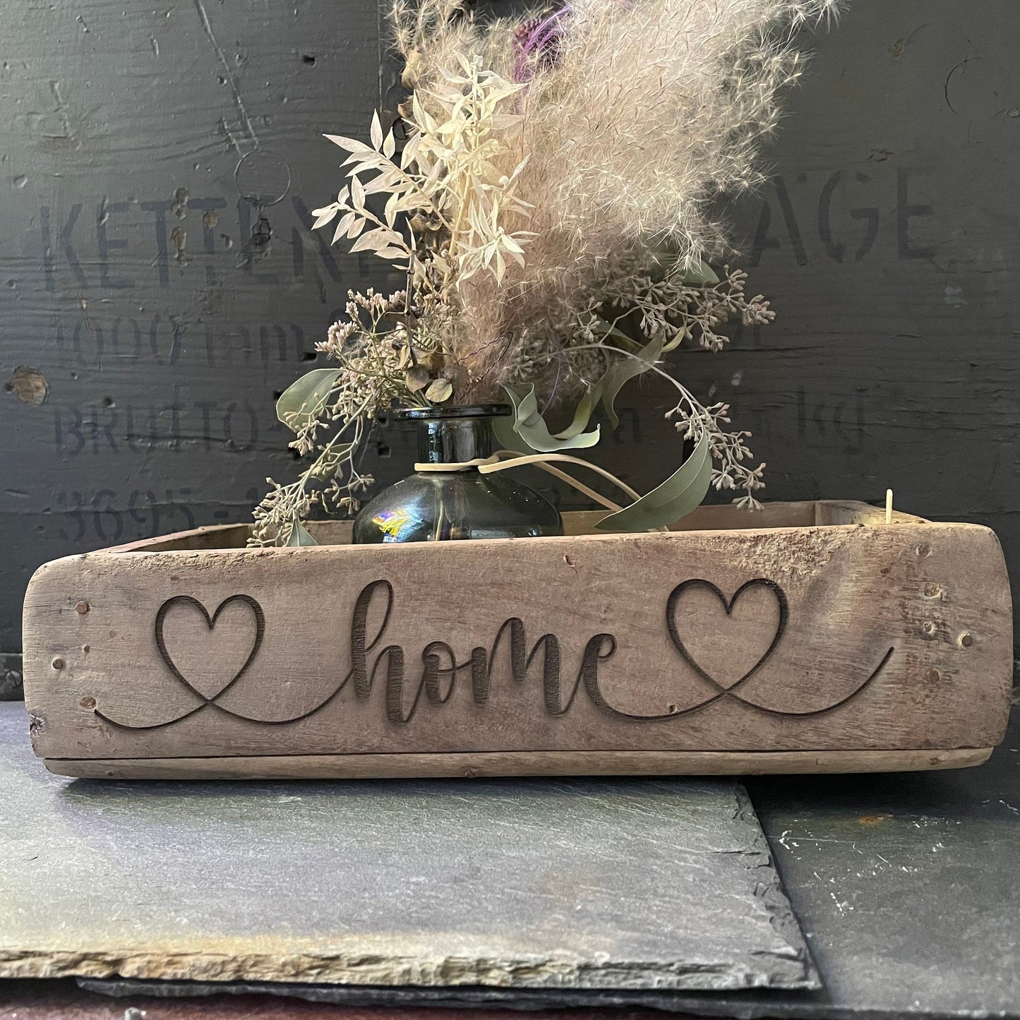 Ziegelform HOME, Aufbewahrung, Holz Vintage personalisierbar, rustikale Deko aus Altholz