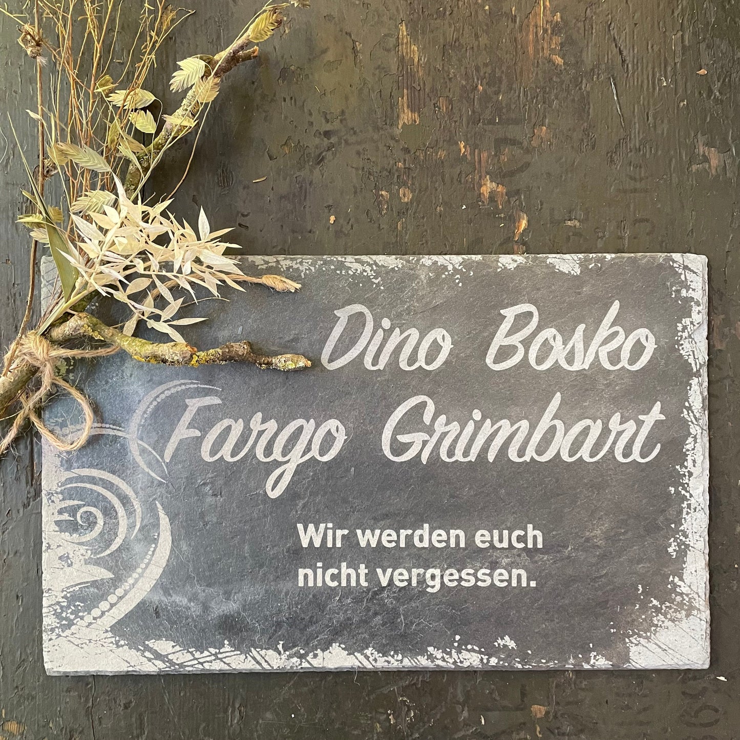 Tiergrabsteine, Gedenktafel für Tiere, personalisiert, gravierte Naturschiefertafel, Grabstein, Grabschmuck, Urnenstein, Grabtafel
