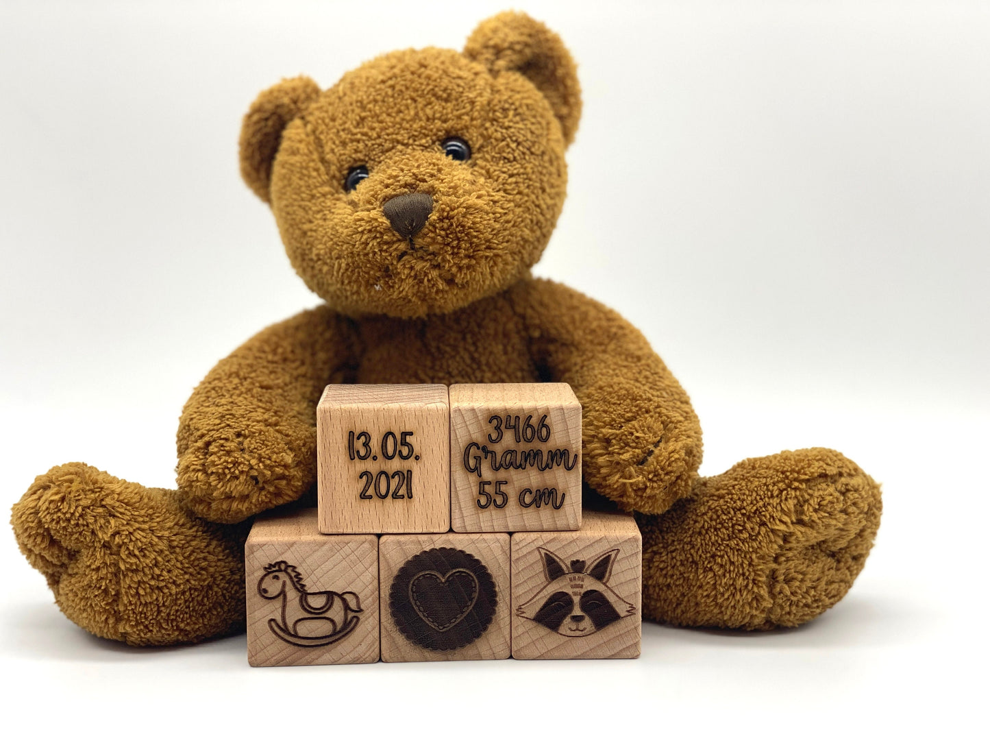 personalisierte Holzwürfel | graviert | Geschenkidee zur Geburt