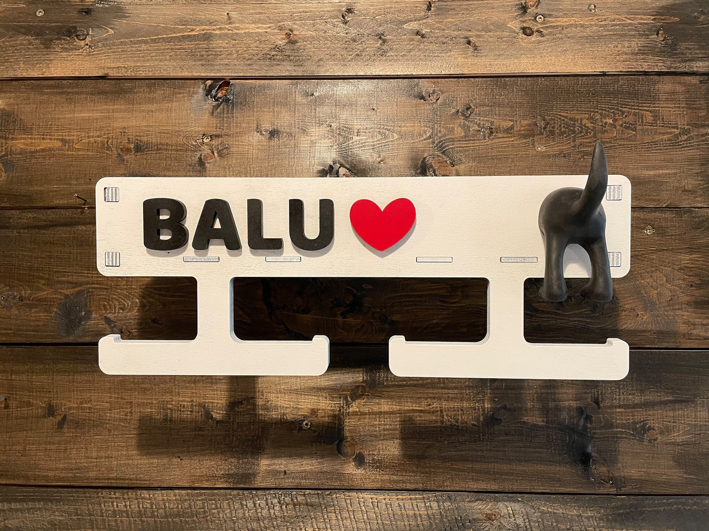 Leinenplatz, Hundegarderobe personalisiert, Leinengarderobe, Leinenparkplatz, Leinenhalter