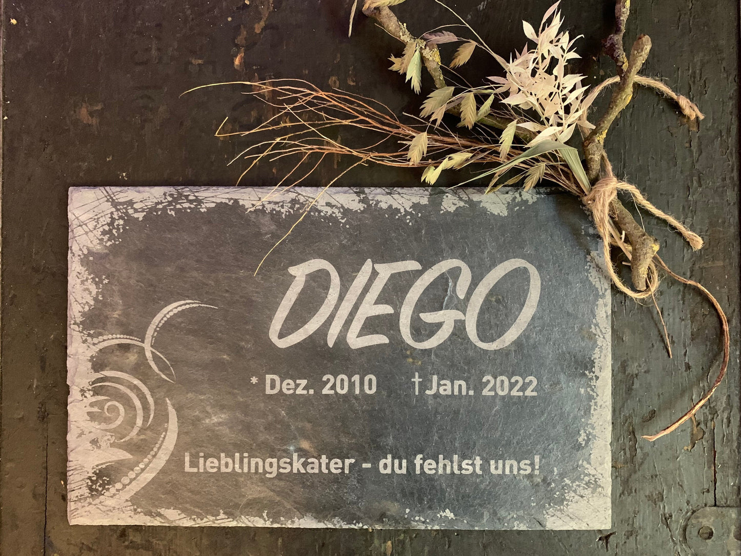 Tiergrabsteine, Gedenktafel für Tiere, personalisiert, gravierte Naturschiefertafel, Grabstein, Grabschmuck, Urnenstein, Grabtafel