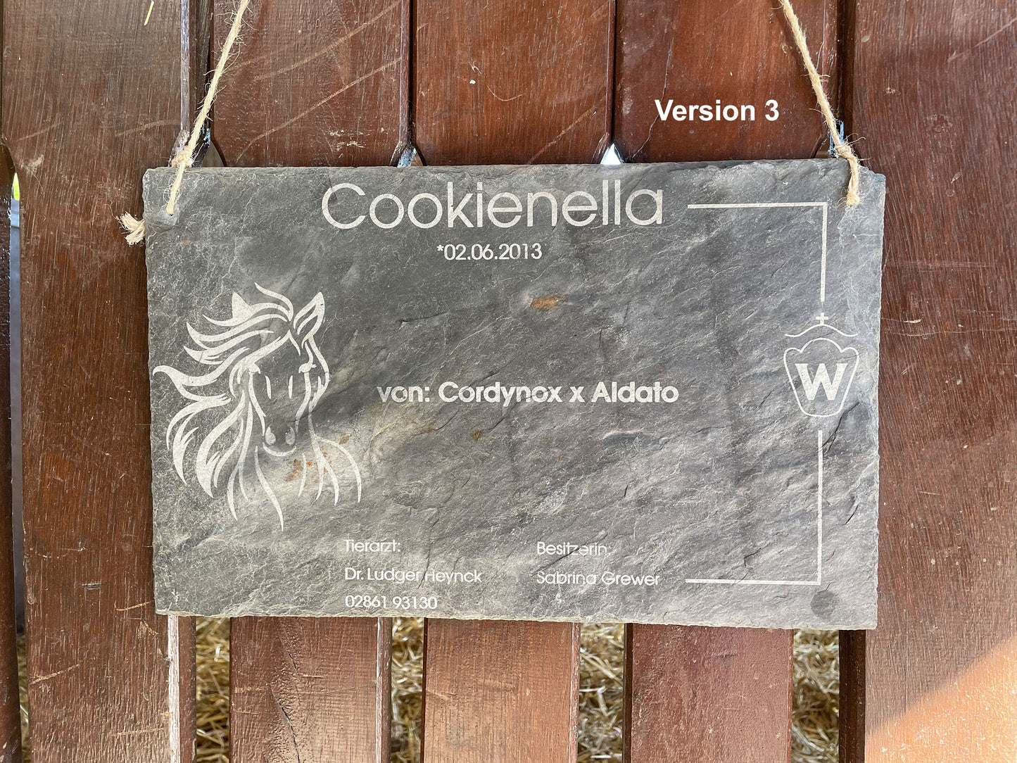 Boxenschild 40x25 cm, Individuelles Schild für Pferdeboxen, Stalltafel, gravierte Naturschieferplatte