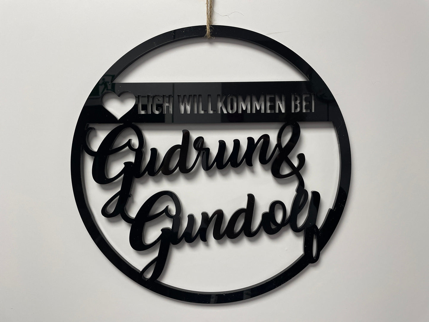 Türkranz aus Acryl, WETTERFEST, Fensterkranz, Familienschild, Familienname, rundes Türschild, personalisiert