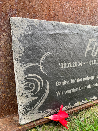Tiergrabsteine, Gedenktafel für Tiere, personalisiert, gravierte Naturschiefertafel, Grabstein, Grabschmuck, Urnenstein, Grabtafel