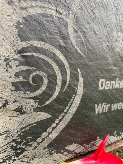 Tiergrabsteine, Gedenktafel für Tiere, personalisiert, gravierte Naturschiefertafel, Grabstein, Grabschmuck, Urnenstein, Grabtafel