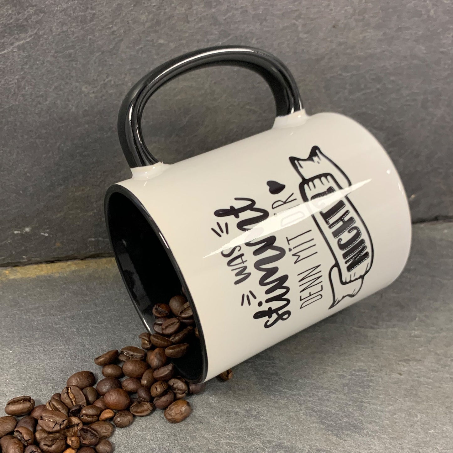 Tasse mit Spruch "Was stimmt denn mit Dir nicht" Kaffeetasse | Kaffeebecher