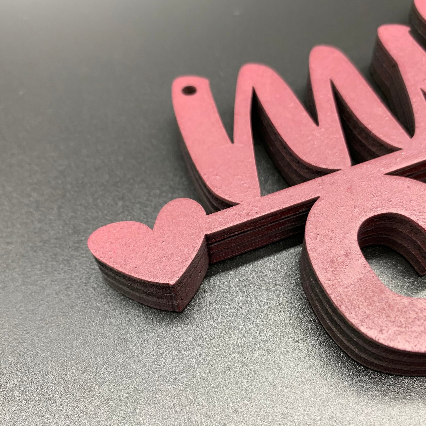 Türschild Familie | Mr & Mrs Familie | Familienschild | Familienname | Holzschild | personalisiert | Romantisches Motiv mit Herzen | 3D