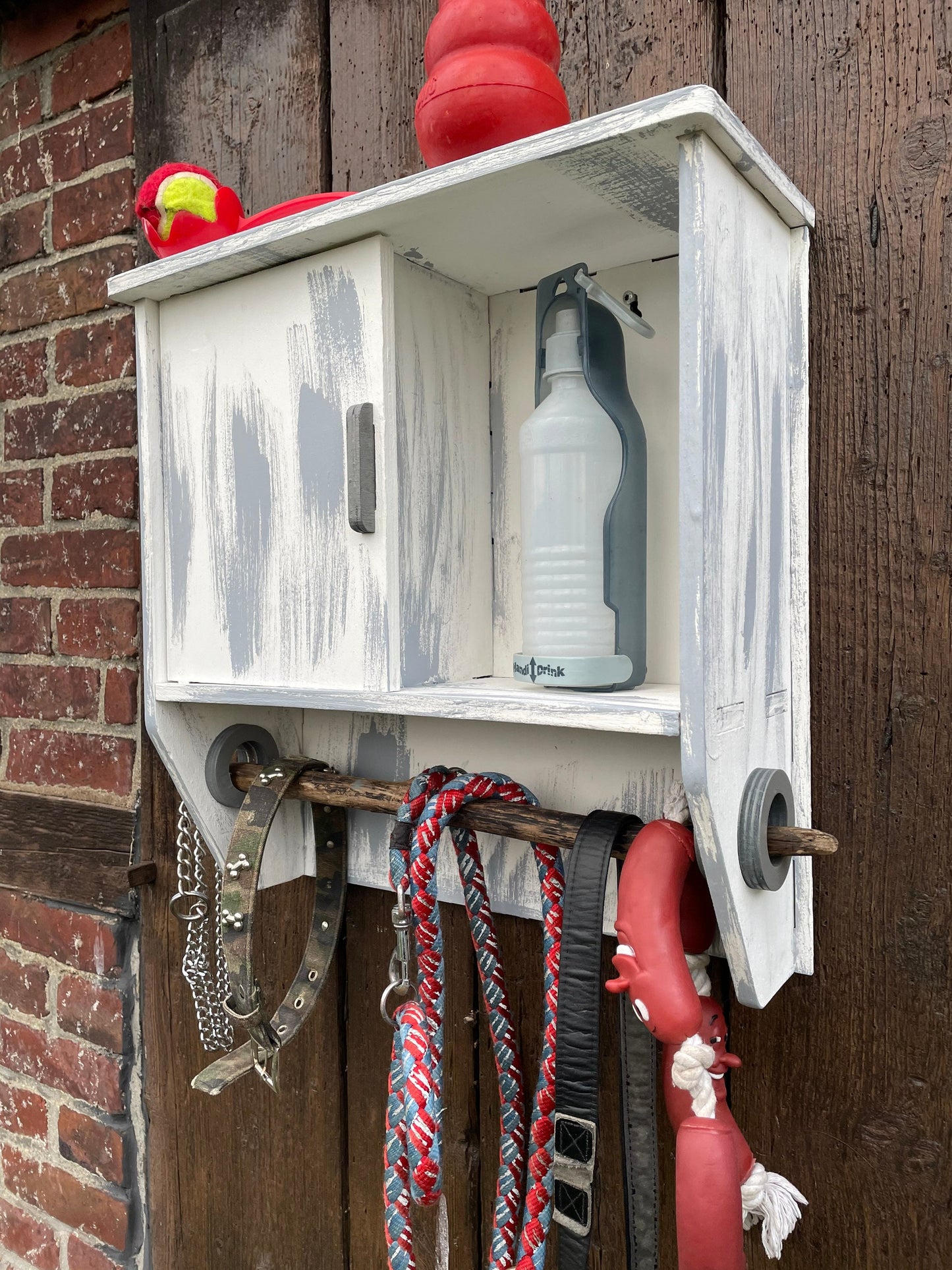 Hundegarderobe, Leinenplatz, Hängeschrank, Leinengarderobe, Leinenparkplatz, Leinenhalter, Hundeleine, Shabby Chic, Treibholz