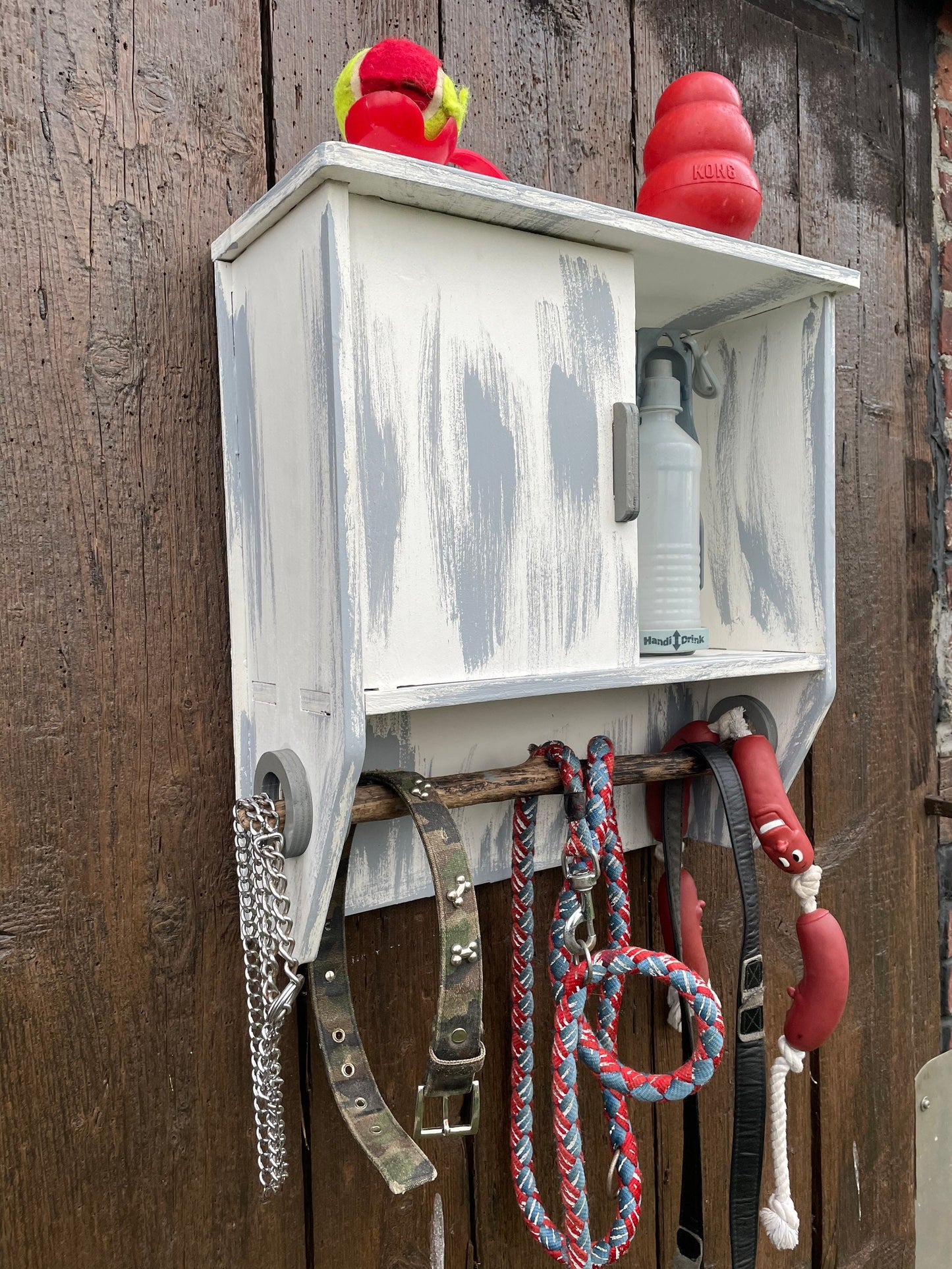 Hundegarderobe, Leinenplatz, Hängeschrank, Leinengarderobe, Leinenparkplatz, Leinenhalter, Hundeleine, Shabby Chic, Treibholz
