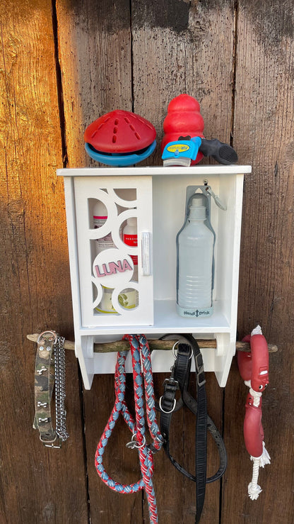 Hundegarderobe, Leinenplatz, personalisiert, Leinengarderobe, Leinenparkplatz, Leinenhalter, Hundeleine, Vintage Optik, Treibholz