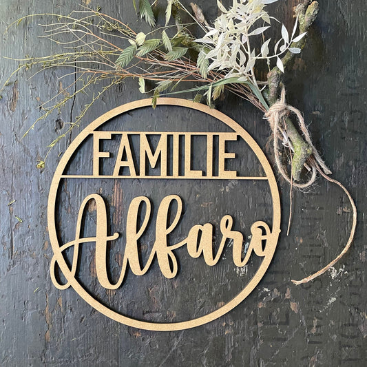 Türkranz, Fensterkranz, Familienschild, Familienname, rundes Türschild, Holzschild, personalisiert