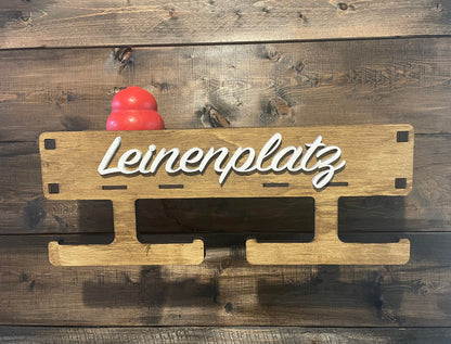 Leinenplatz, Hundegarderobe personalisiert, Leinengarderobe, Leinenparkplatz, Leinenhalter, Hundeleine, Dogstation