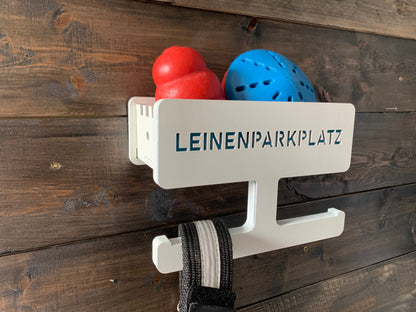 Hundegarderobe personalisiert, Leinengarderobe, Leinenparkplatz, Leinenhalter, Leinenplatz, Leine aufhängen