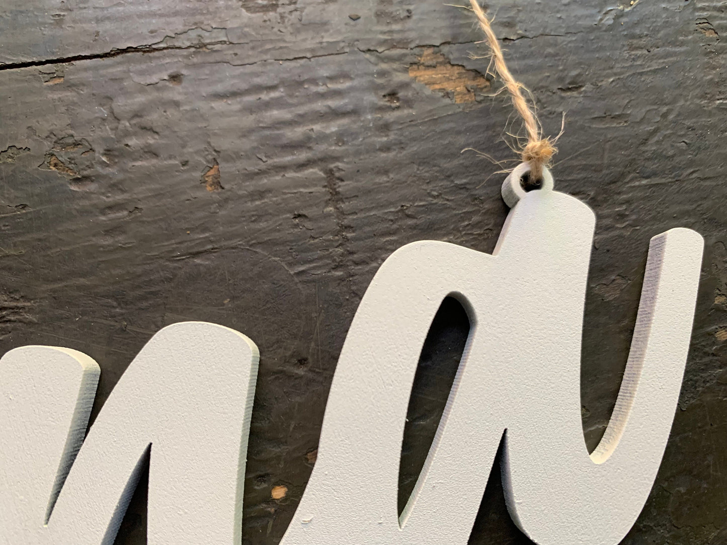 Hakuna Matata Schriftzug mit Hibiskusblüte aus Holz | 3D Schriftzug | Wanddeko | Wandkunst | Wandschild | 3D Wandtattoo