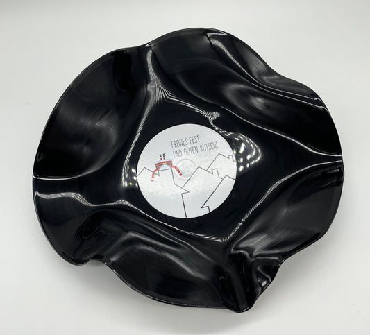 Schallplatten Schalen 2 Stk.  handgefertigt aus Vintage upcycled Vinyl Schallplatten, Upcycling